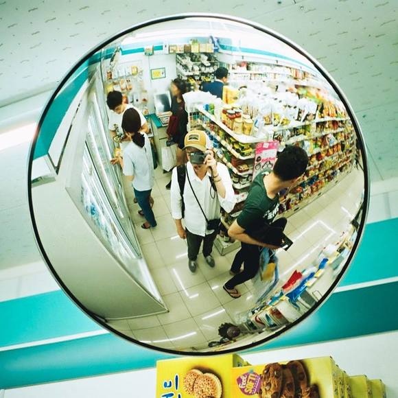 Meet your Posher, Ian - Picture 1 of 1